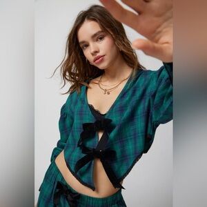 NWT Out From Under Charlotte Flannel Bow Blouse